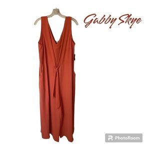 Gabby Skye Sleeveless Wide Leg Jumpsuit  NWT